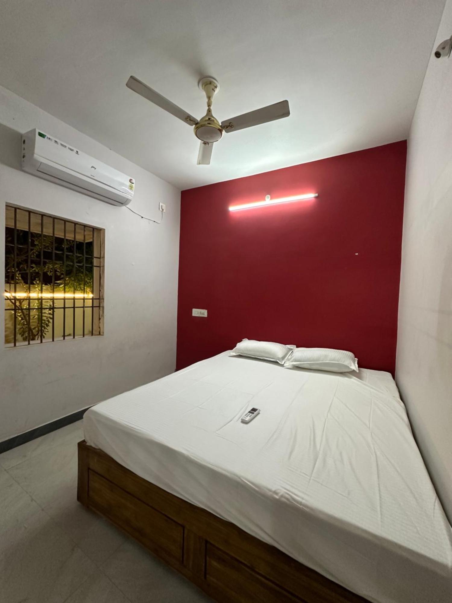 Arunachala Sashwin Guest House Tiruvannāmalai Exterior foto